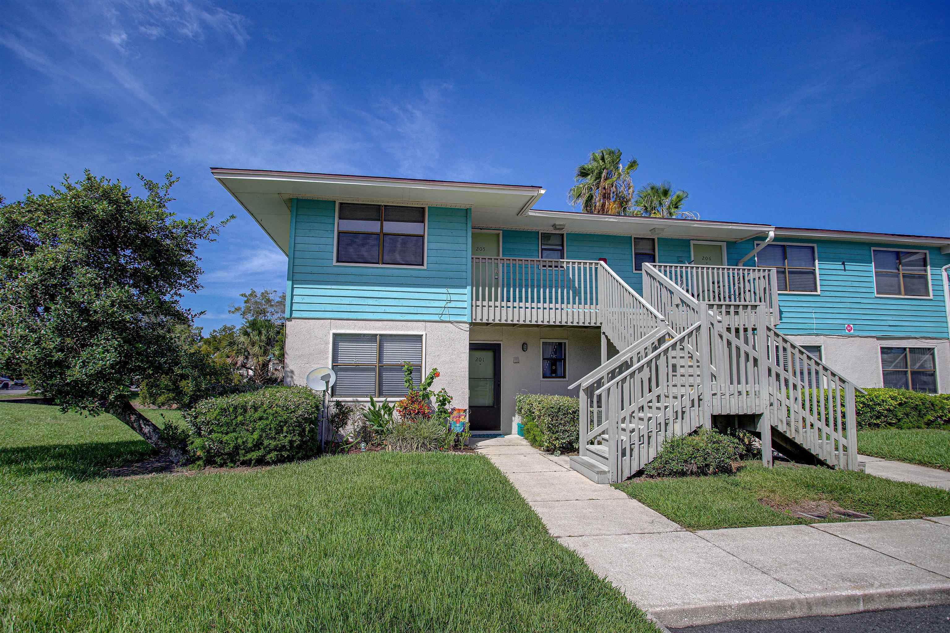 photo 1: 650 W Pope Rd #205 Unit 205, St Augustine FL 32080