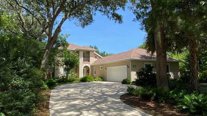 photo 1: 46 Ocean Pines Dr, St Augustine FL 32080