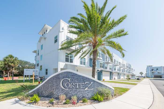 photo 1: 62 Cortez Ave, St Augustine FL 32080