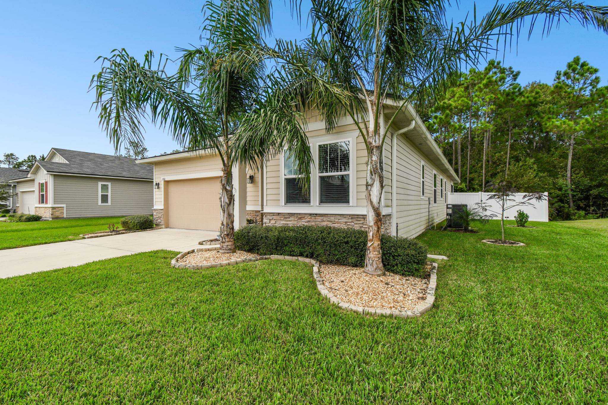 photo 3: 200 Meadow Crossing Drive, St Augustine FL 32086