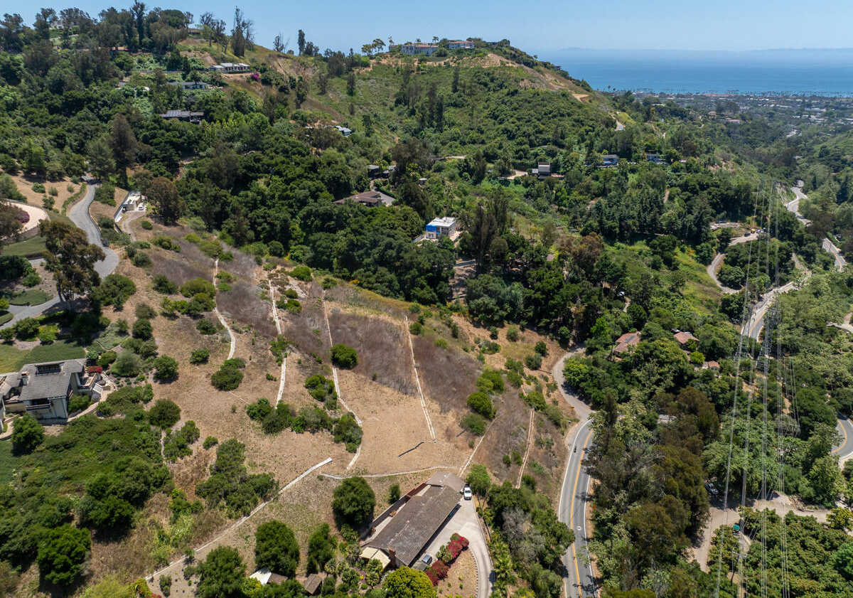 photo 2: Sycamore Canyon Road, SANTA BARBARA CA 93108