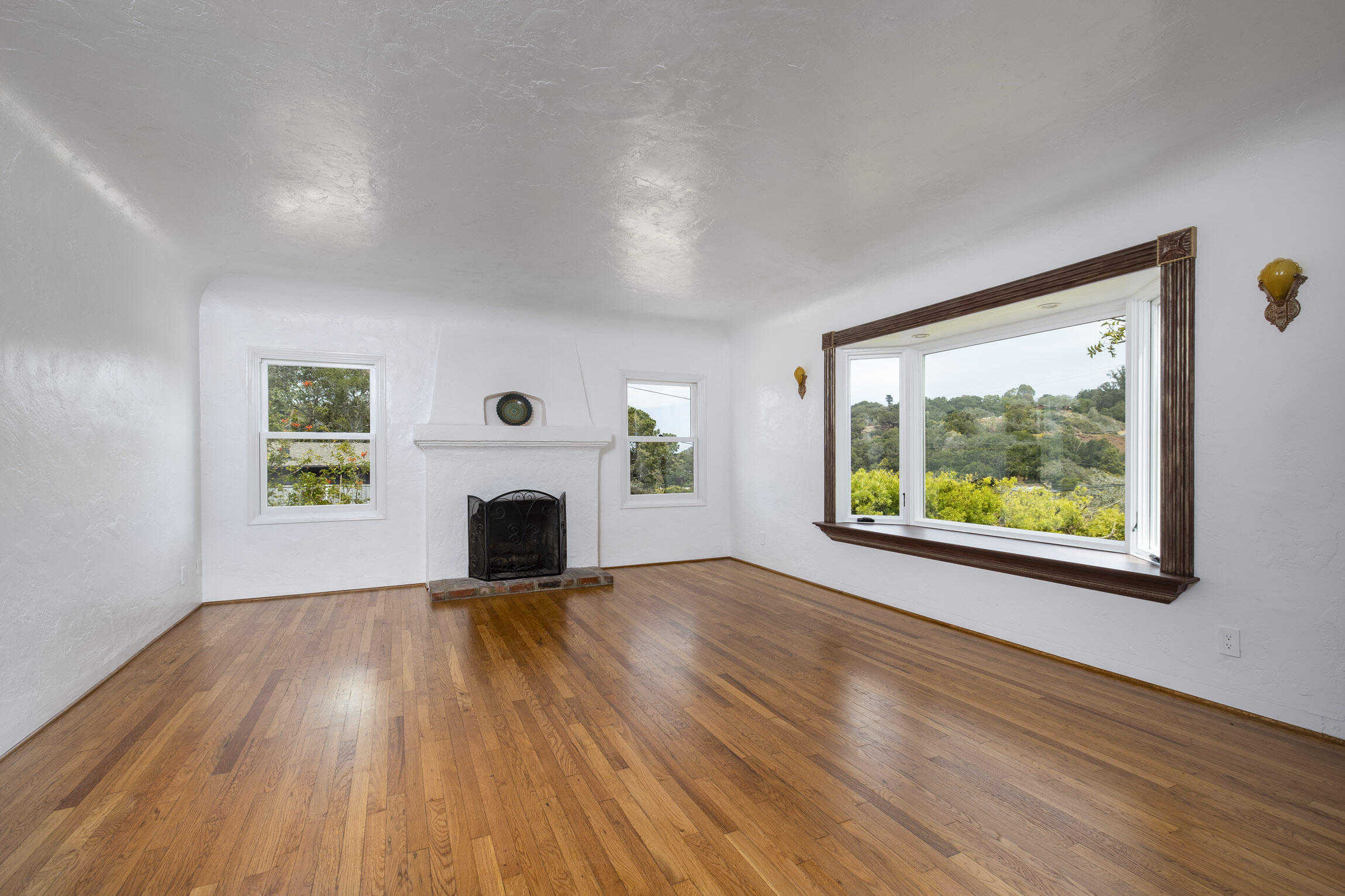 photo 3: 1530 Marquard Terrace, SANTA BARBARA CA 93101