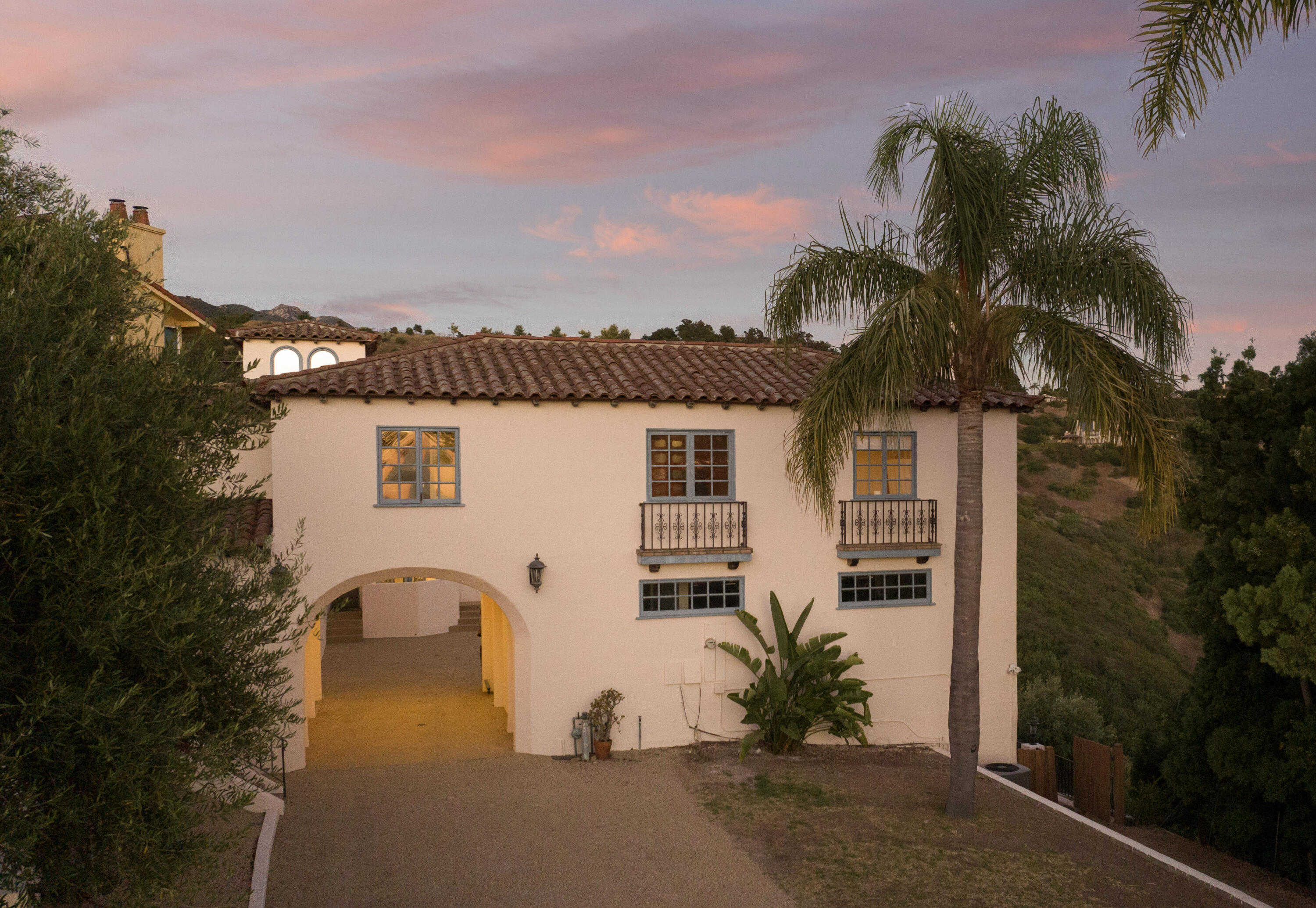 photo 2: 1230 Northridge Road, SANTA BARBARA CA 93105