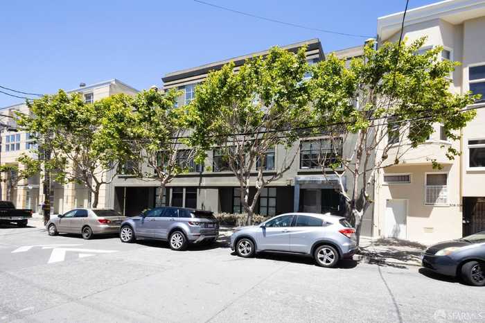 photo 1: 520 Chestnut Street Unit 301, San Francisco CA 94133