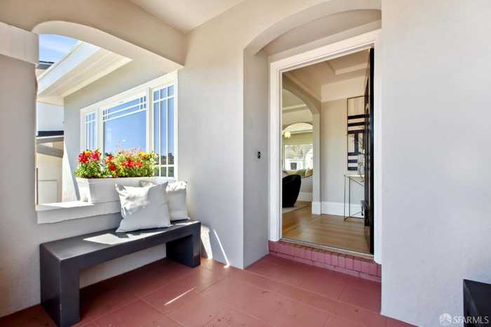 photo 2: 14 Southwood Drive, San Francisco CA 94112