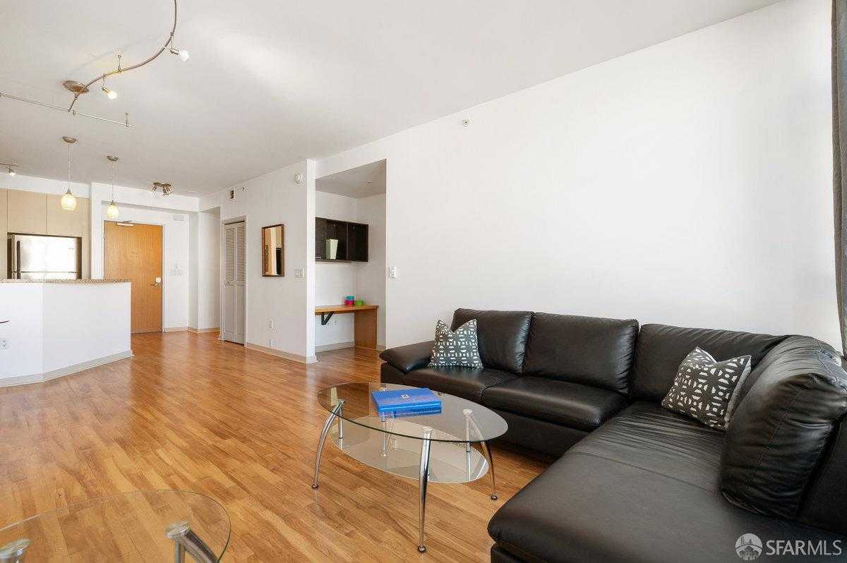 photo 3: 177 Townsend Street Unit 827, San Francisco CA 94107