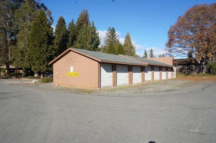 photo 2: 45 Horseshoe Ln., Weaverville CA 96093