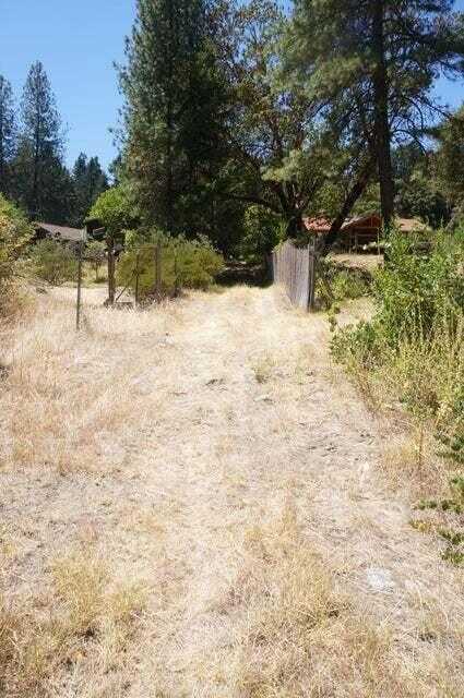 photo 1: 800 Suzy Q Rd, Burnt Ranch CA 95527