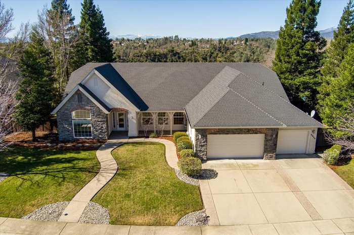 photo 1: 4020 Silver Lace Lane, Redding CA 96001