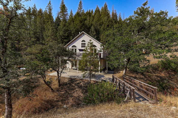 photo 1: 12876 E Fork Road, French Gulch CA 96033