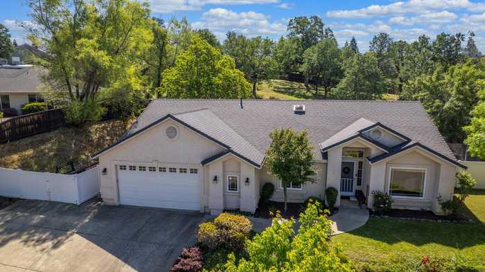 photo 1: 11441 Rugby Hill Drive, Redding CA 96003
