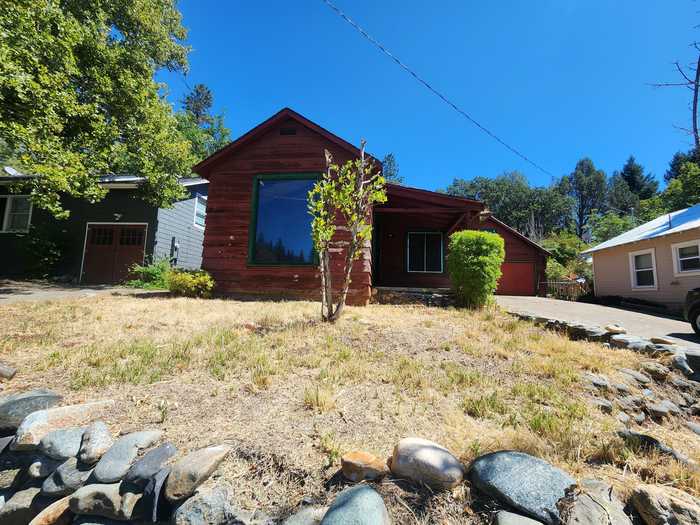 photo 2: 190 Taylor Street, Weaverville CA 96093