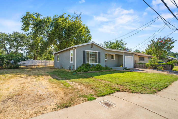 photo 2: 3256 Silver Street, Anderson CA 96007