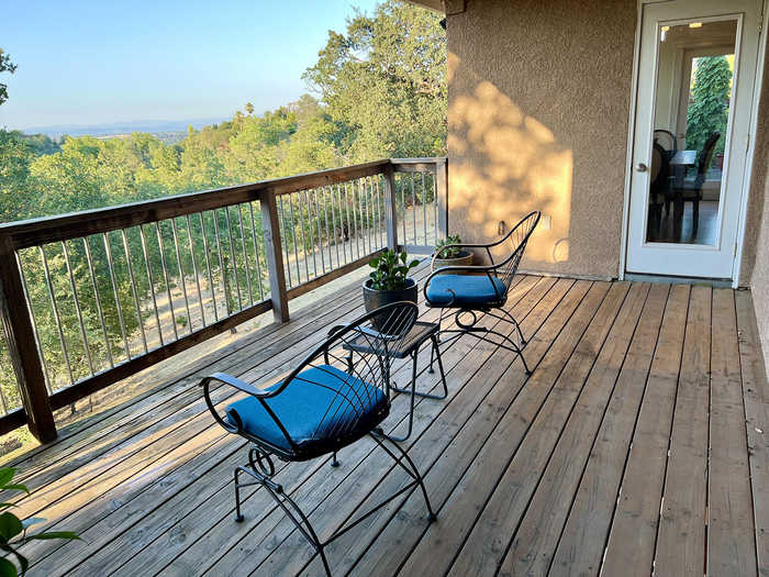 photo 1: 3500 Elizabeth Way, Redding CA 96001