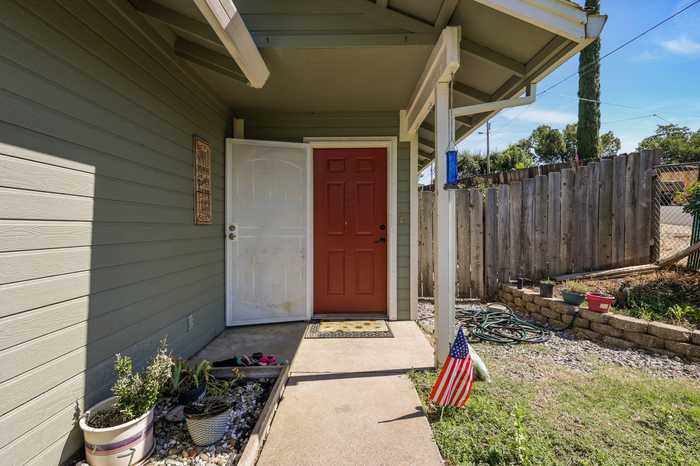 photo 2: 5295 Pine Grove Avenue, Shasta Lake CA 96019