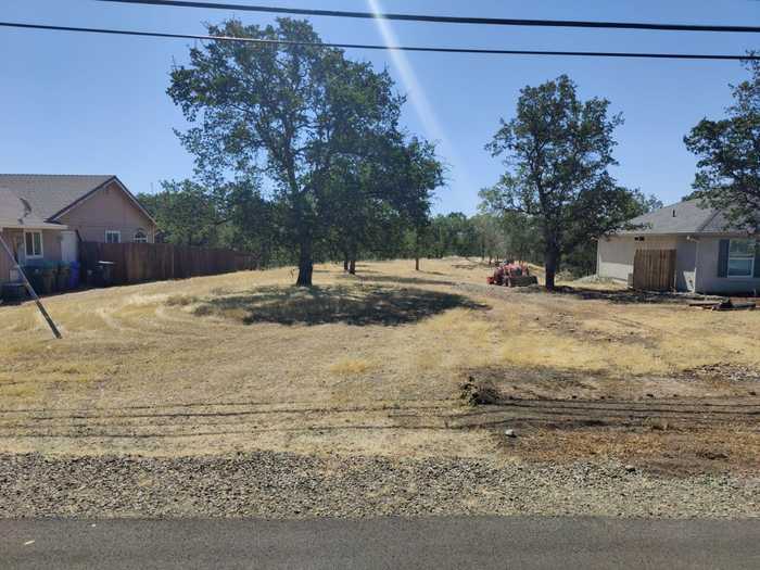 photo 1: 22269 River View, Cottonwood CA 96022