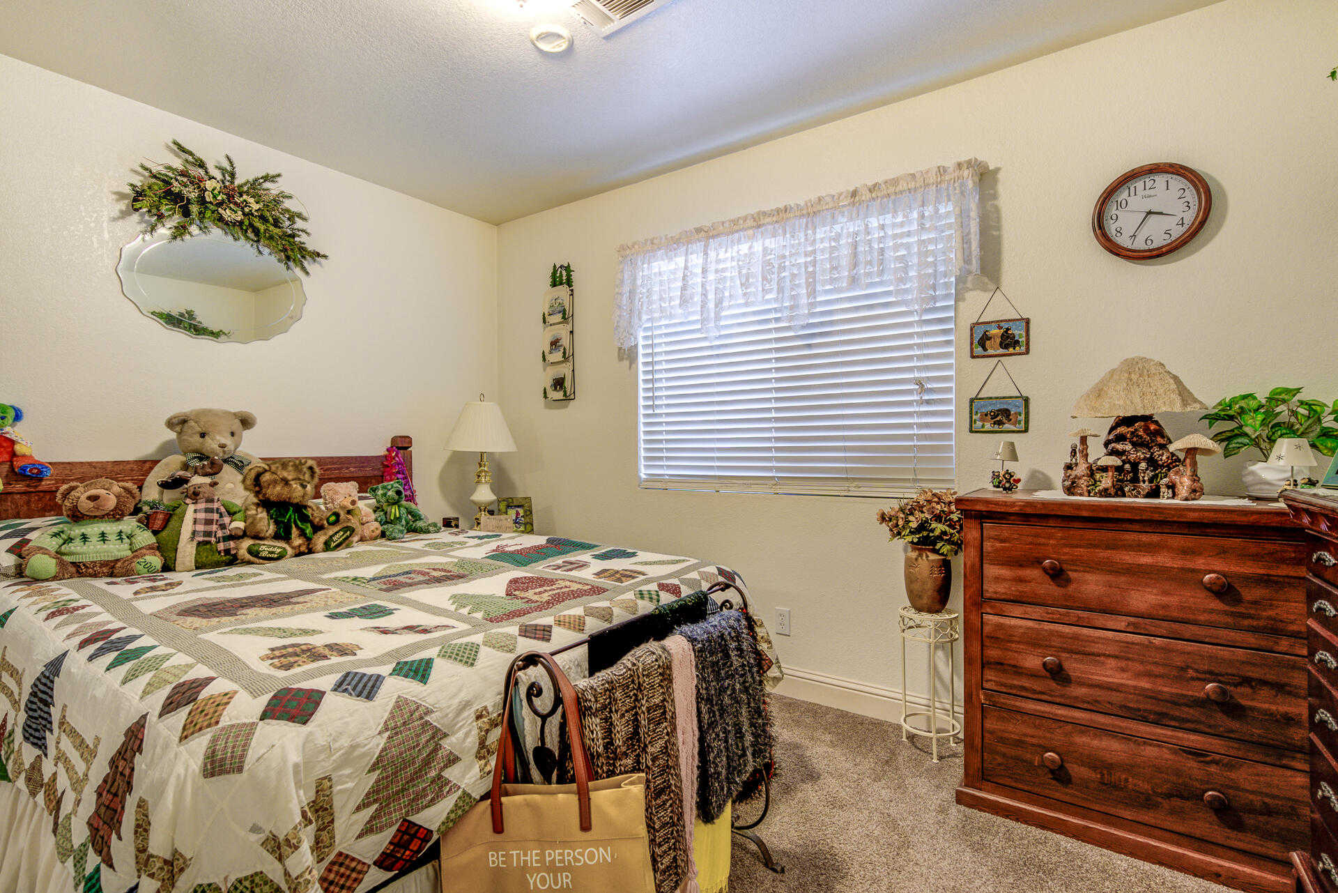 photo 3: 3401 Vernon Court, Anderson CA 96007