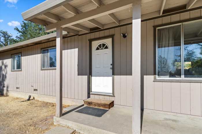 photo 2: 18725 Wilderness Trail, Cottonwood CA 96022