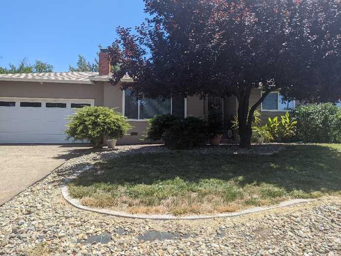 photo 1: 2891 Shasta View Drive, Redding CA 96002