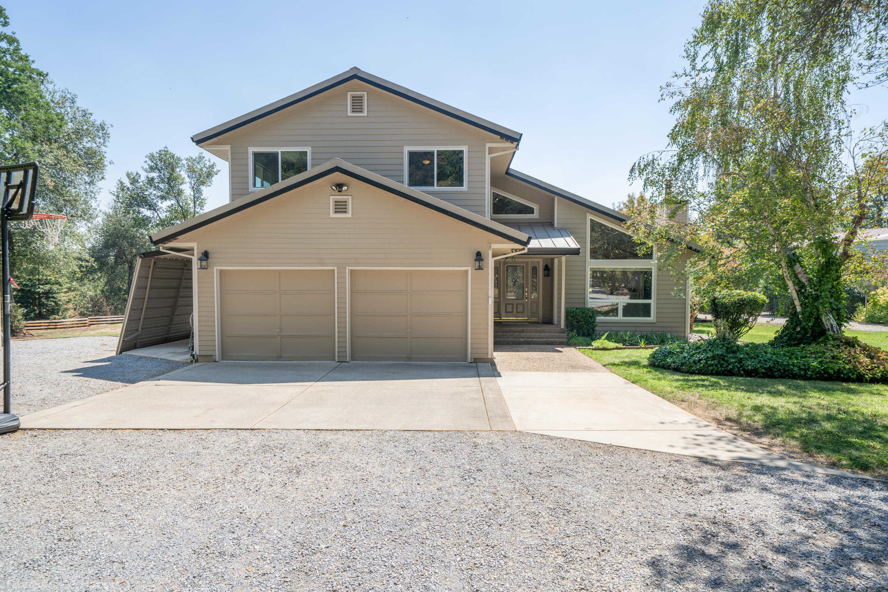 photo 3: 13141 Fernie Way, Redding CA 96003