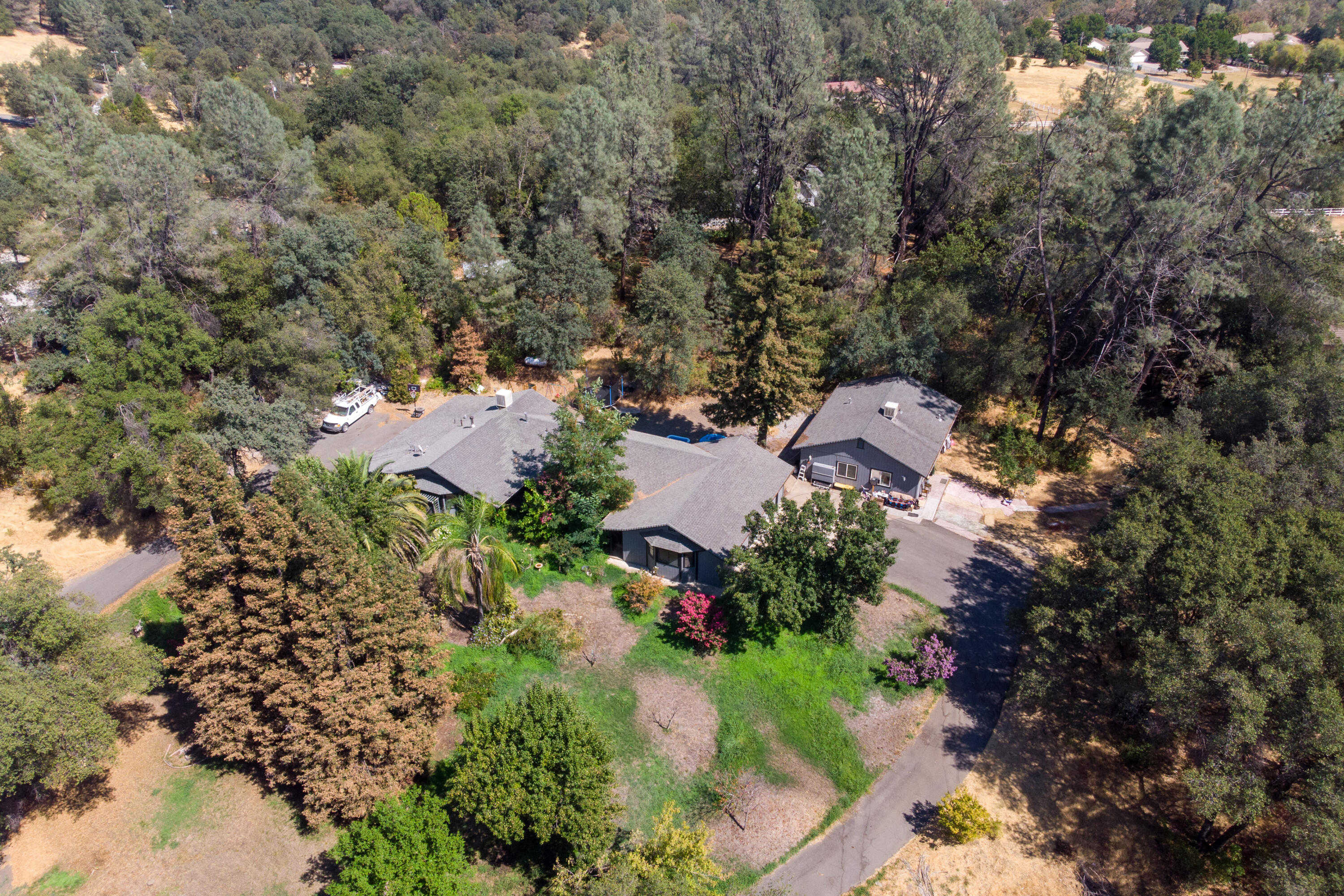 photo 1: 13519 Lynda Lynn Way, Redding CA 96003