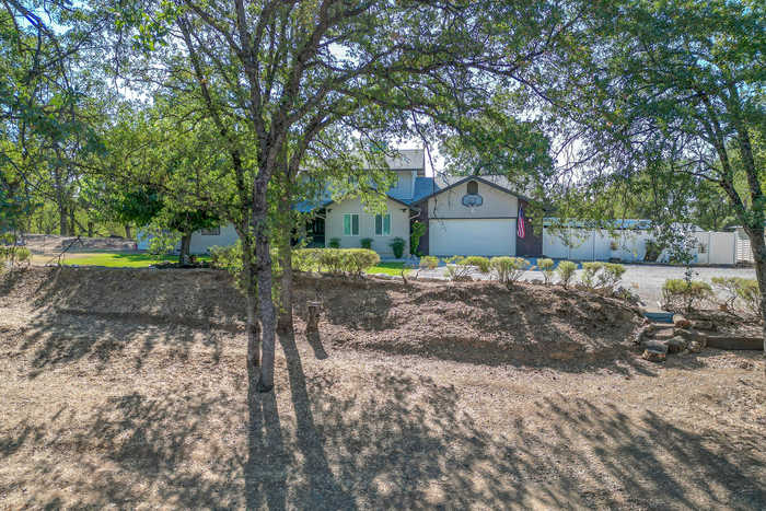 photo 2: 20903 Chicken Springs Road, Redding CA 96003