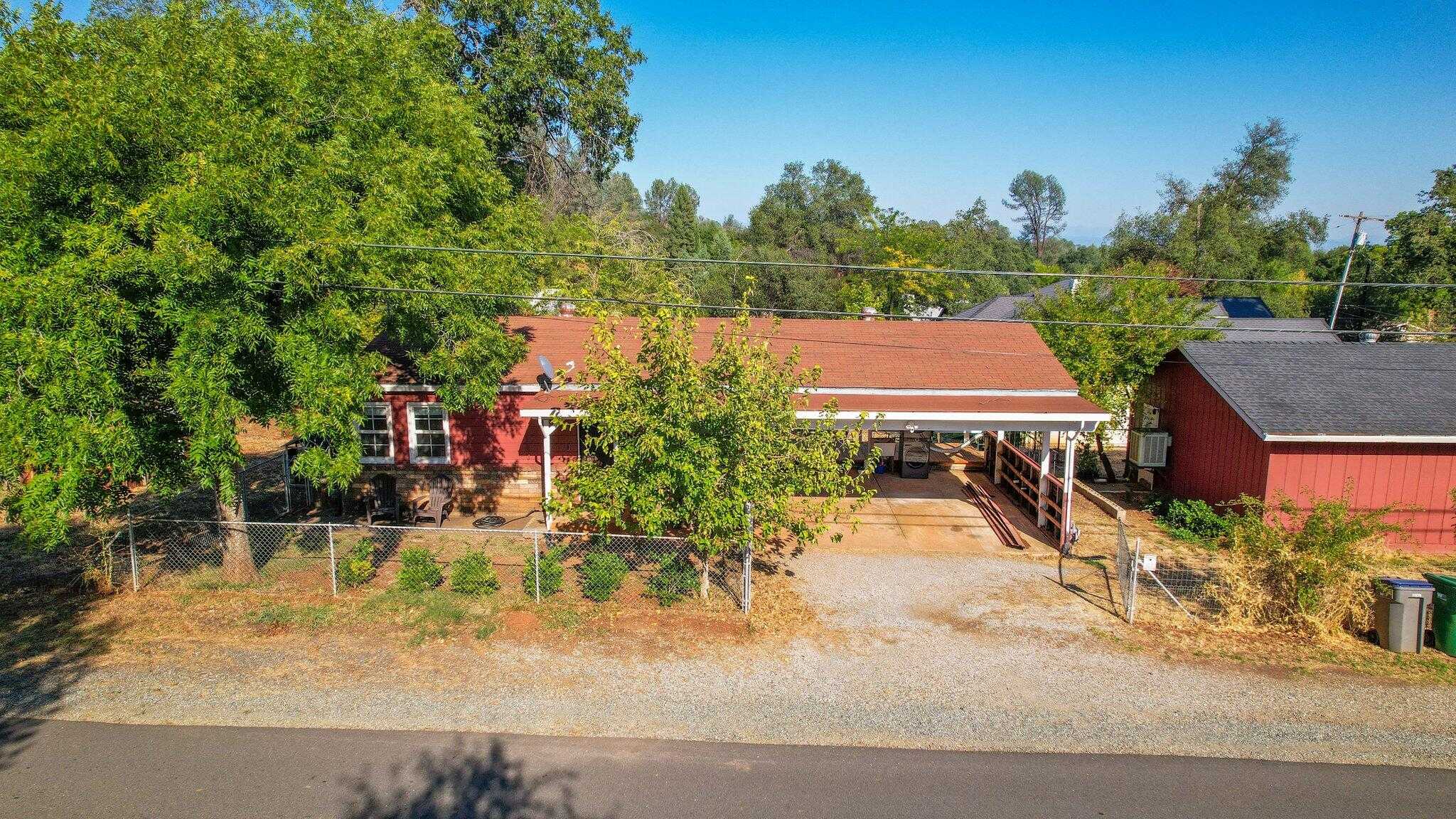 photo 1: 1231 Oregon Avenue, Shasta Lake CA 96019