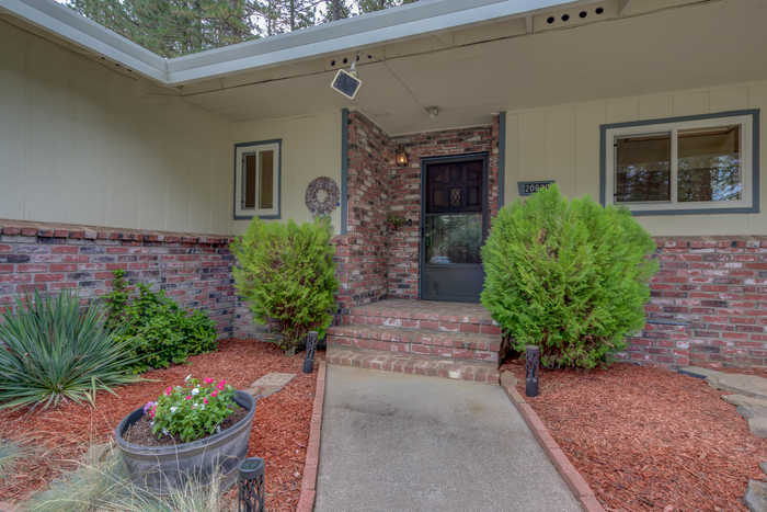 photo 2: 20620 Burney Court, Burney CA 96013