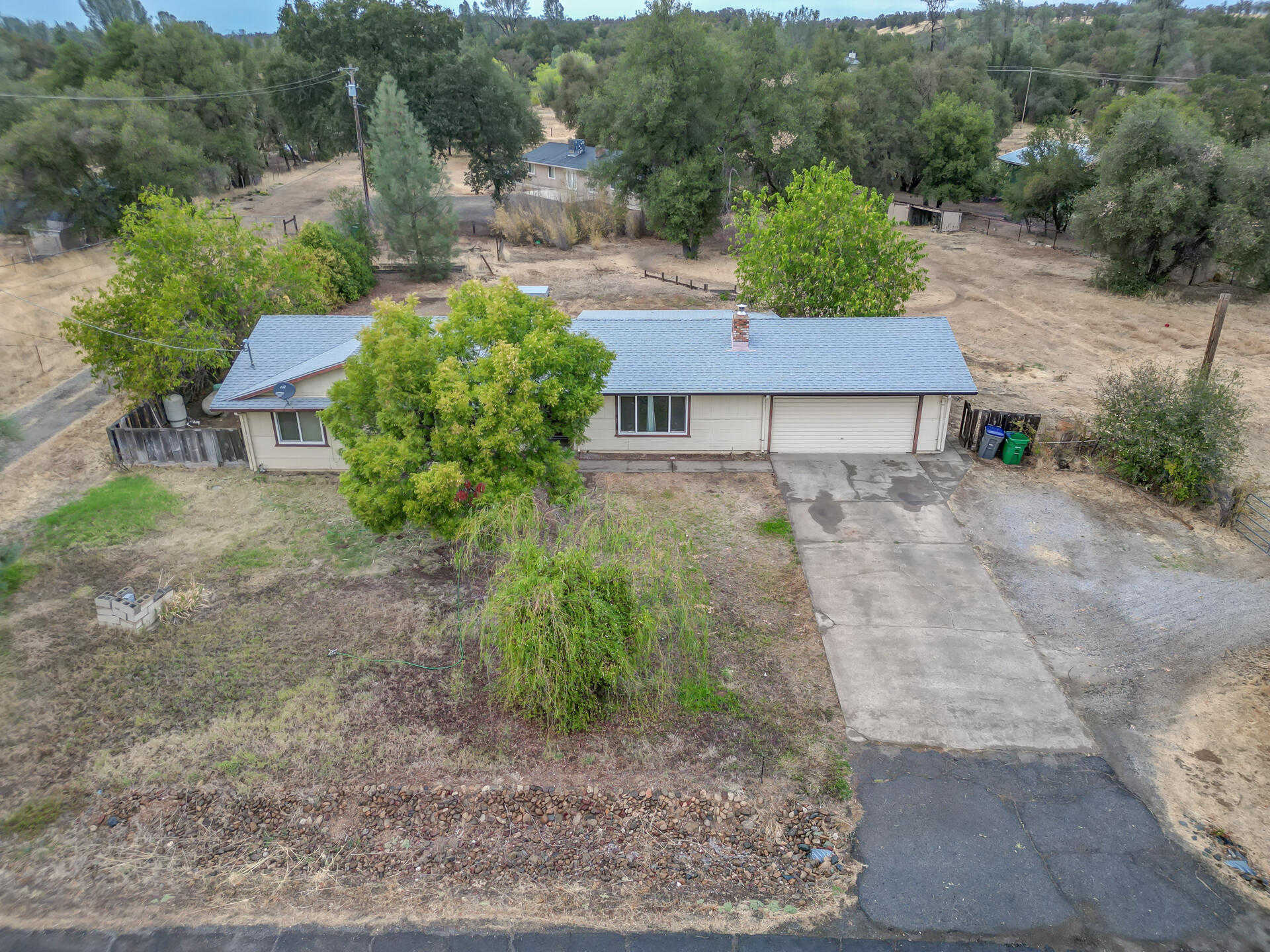 photo 2: 3367 Denice Way, Cottonwood CA 96022