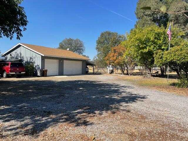 photo 2: 11670 Homestead Lane, Redding CA 96003