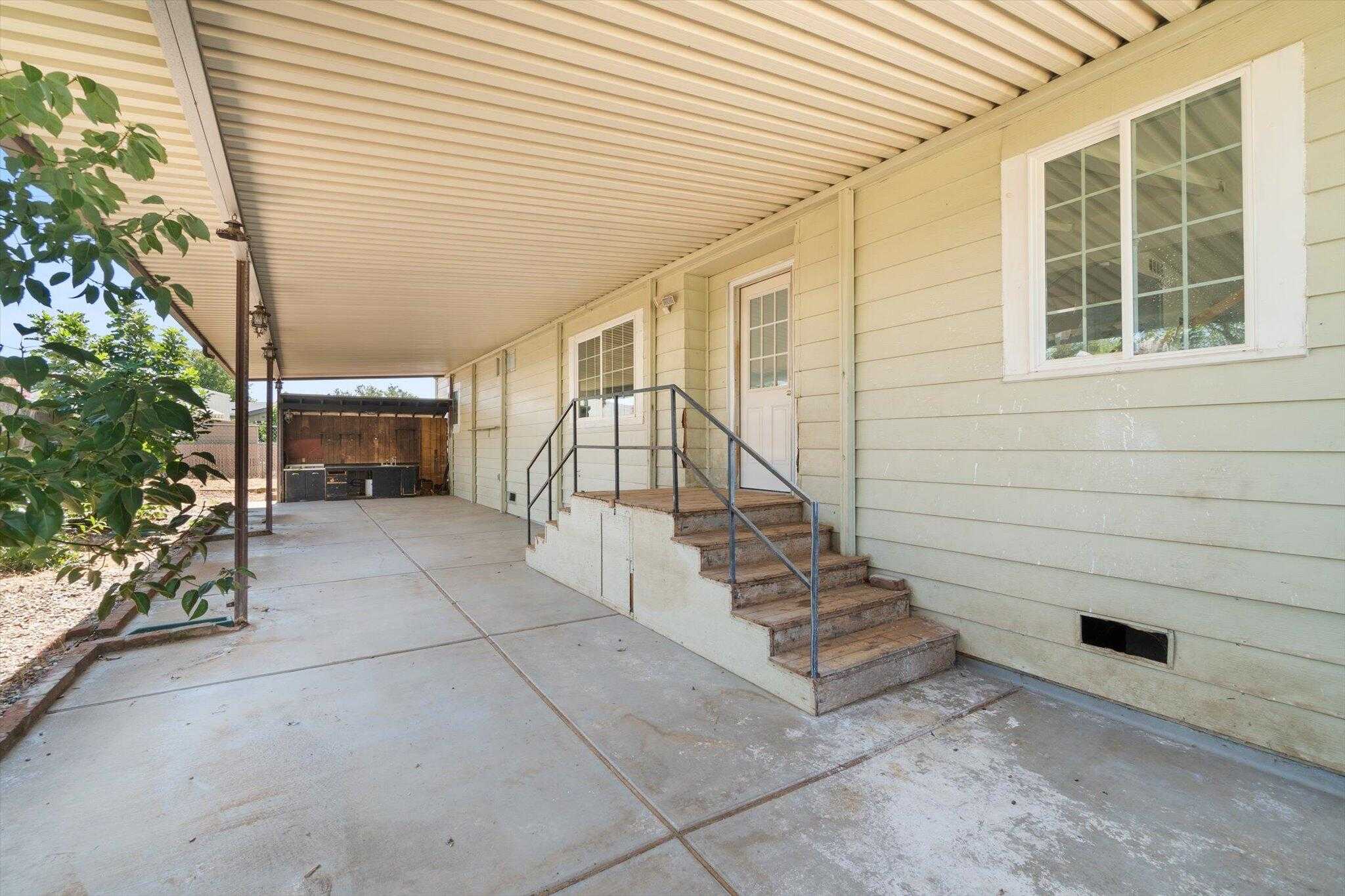 photo 2: 4381 Eagle Nest Road, Redding CA 96003