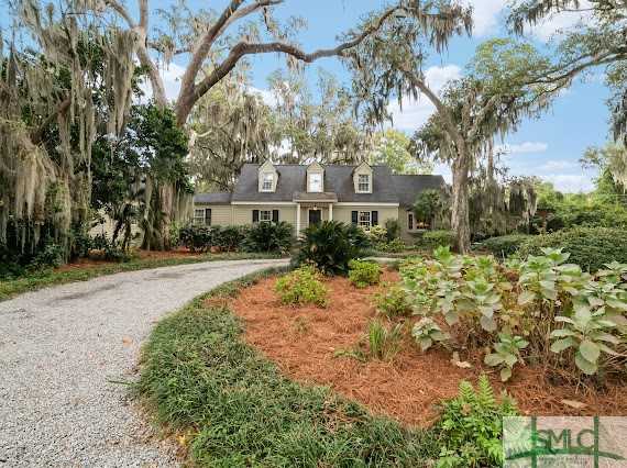 photo 1: 46 Morningside Drive, Savannah GA 31410