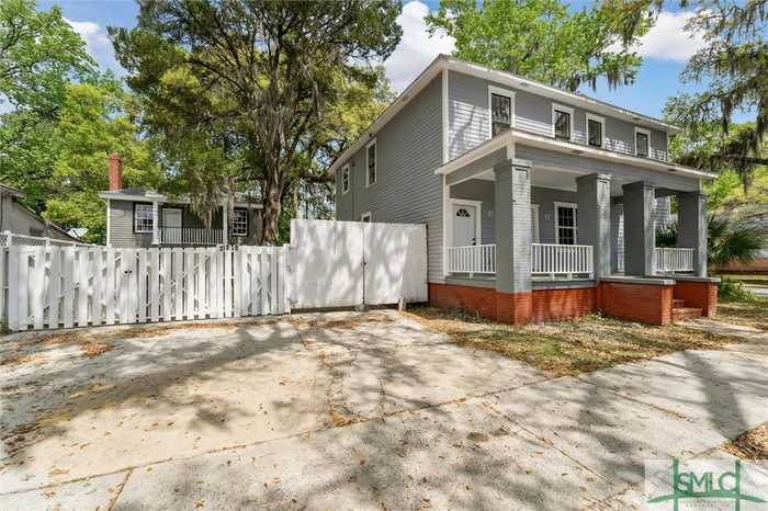 photo 2: 846 E 37th Street, Savannah GA 31401