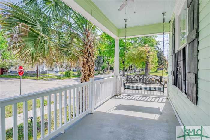 photo 2: 835 E Duffy Street, Savannah GA 31401