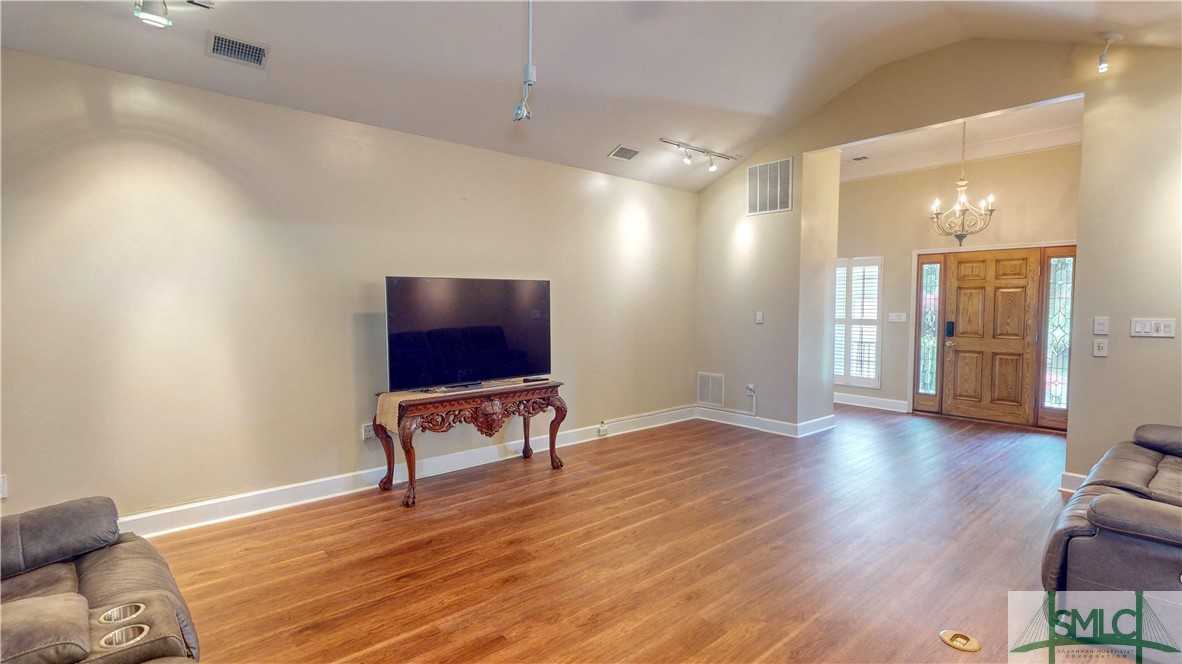 photo 3: 138 Lansing Drive, Ellabell GA 31308