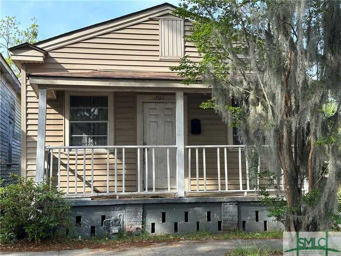 photo 1: 708 W 36th Street, Savannah GA 31415