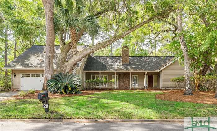 photo 1: 28 Hobcaw Lane, Savannah GA 31411