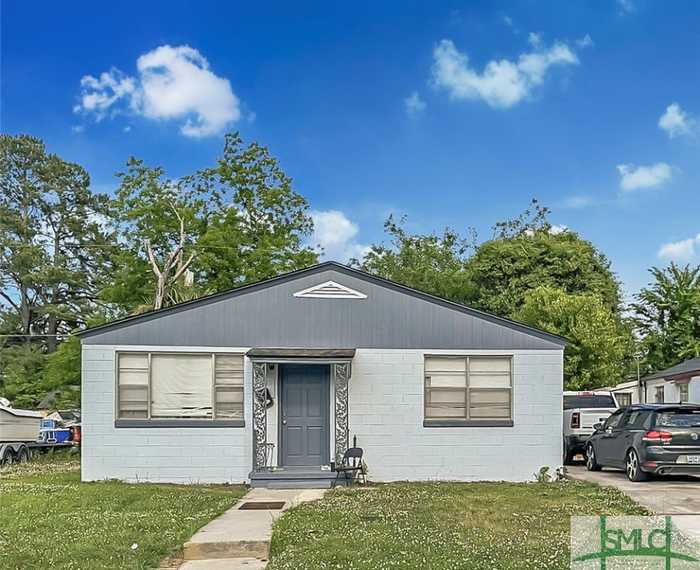 photo 1: 918 Lynah Street, Savannah GA 31415