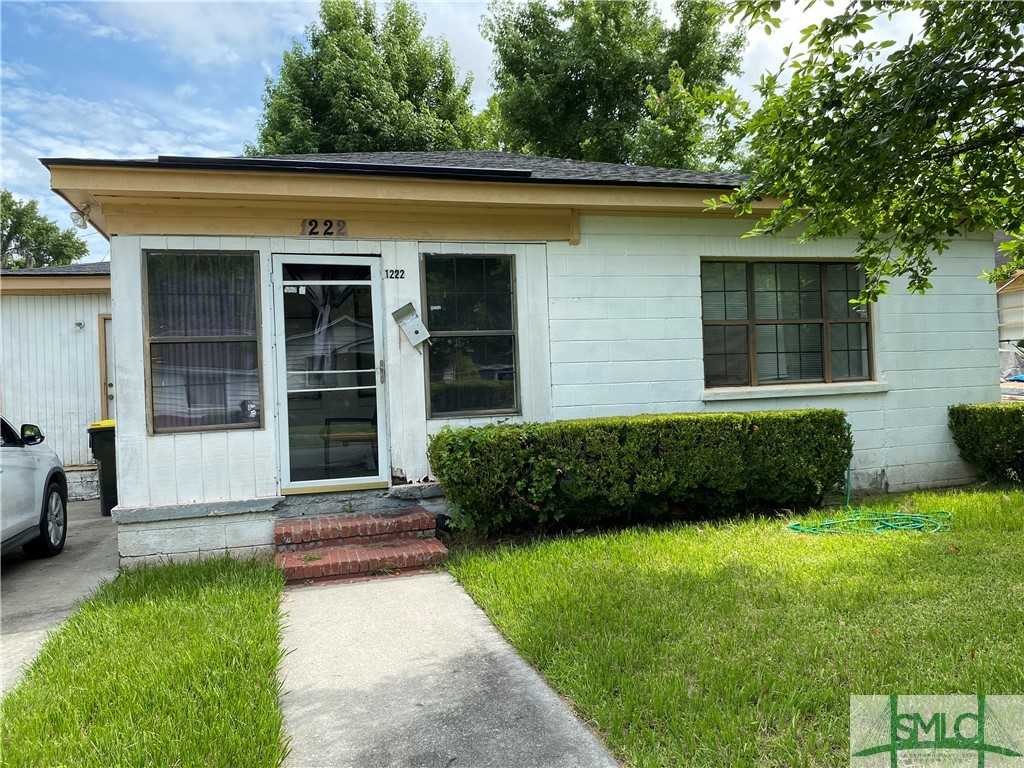 photo 1: 1222 W 42nd Street, Savannah GA 31415