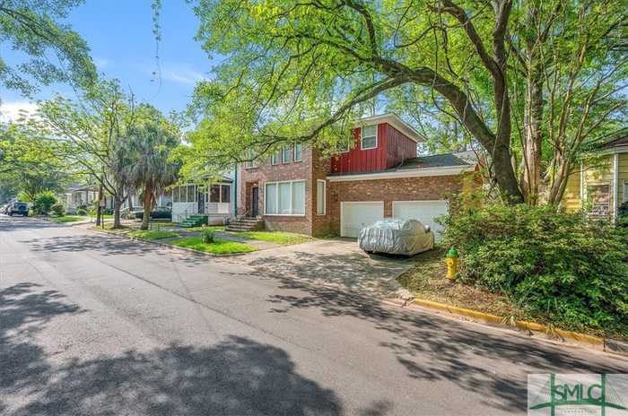 photo 2: 719 W 44th Street, Savannah GA 31405