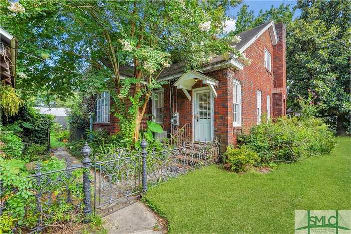 photo 2: 602 E 52nd Street, Savannah GA 31405