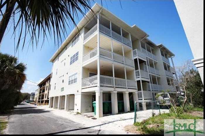 photo 2: 8 Silver Avenue Unit 2, Tybee Island GA 31328