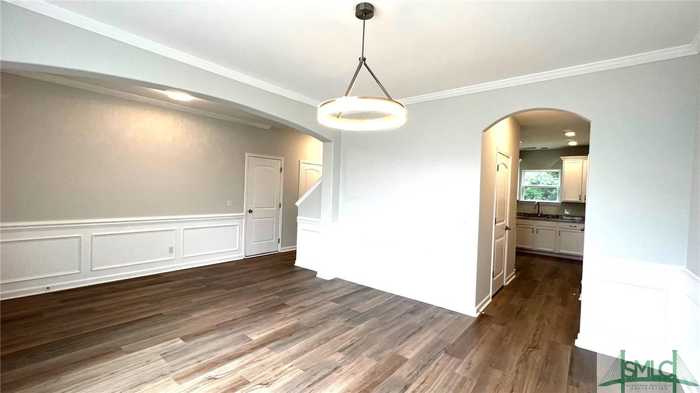 photo 2: 136 Lakepointe Drive, Savannah GA 31407