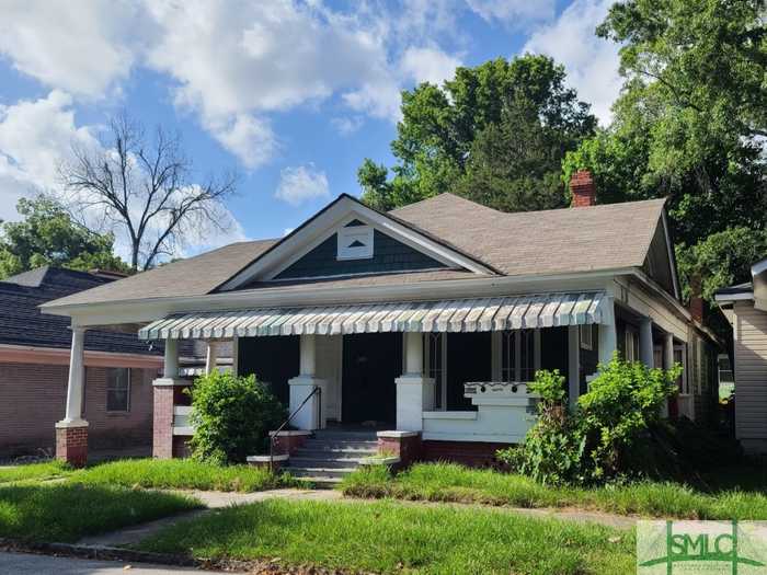 photo 1: 1004 W 41st Street, Savannah GA 31415