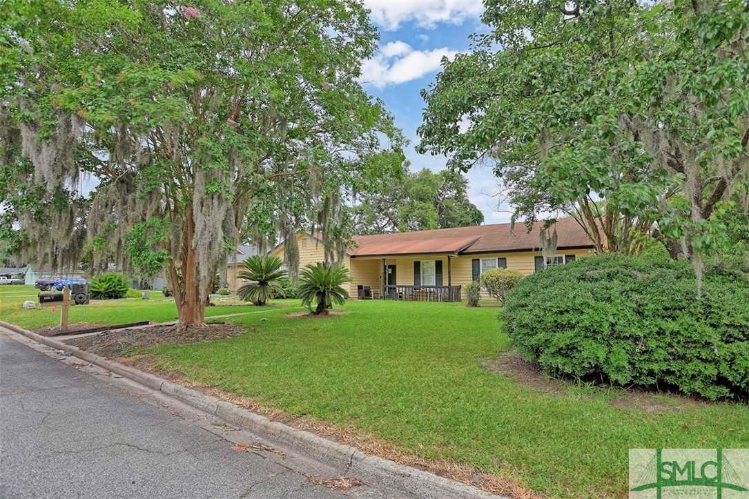 photo 3: 102 N Nicholson Circle, Savannah GA 31419