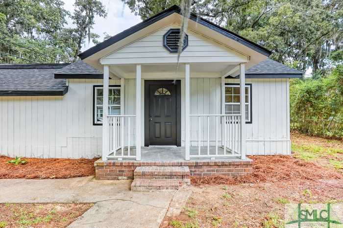 photo 2: 1410 Hendry Avenue, Savannah GA 31406