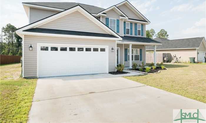 photo 1: 425 Grayson Avenue, Hinesville GA 31313