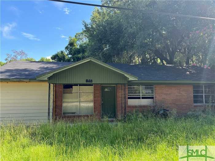 photo 1: 948 Staley Avenue, Savannah GA 31405