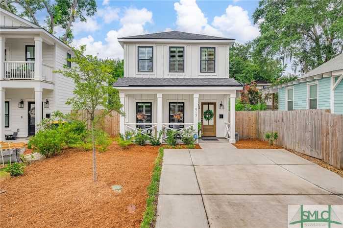 photo 2: 917 E 39th Street, Savannah GA 31401