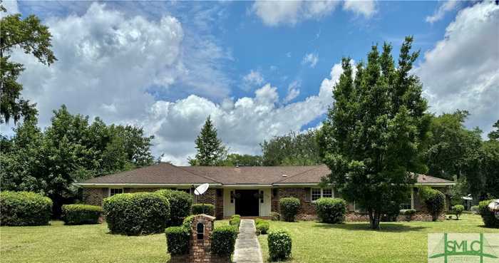 photo 1: 2528 Nottingham Drive, Savannah GA 31406